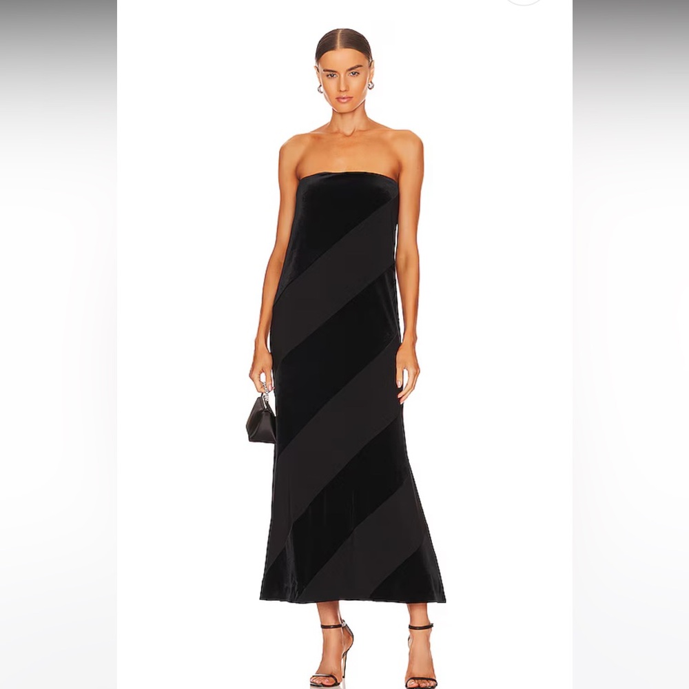 Norma kamali spiral strapless dress in black